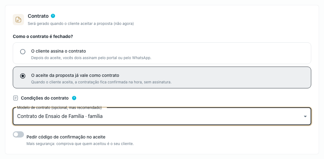 Campo Modelo de contrato (opcional, mas recomendado) com um modelo de ensaio escolhido